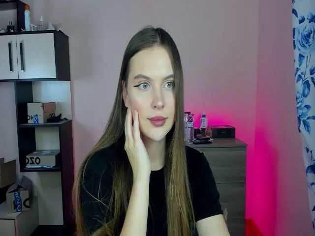 Live sex webcam photo for Daisymarly #256489818
