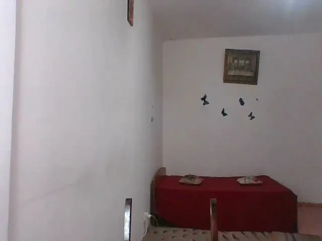 Live sex webcam photo for Essperanzza #256033406