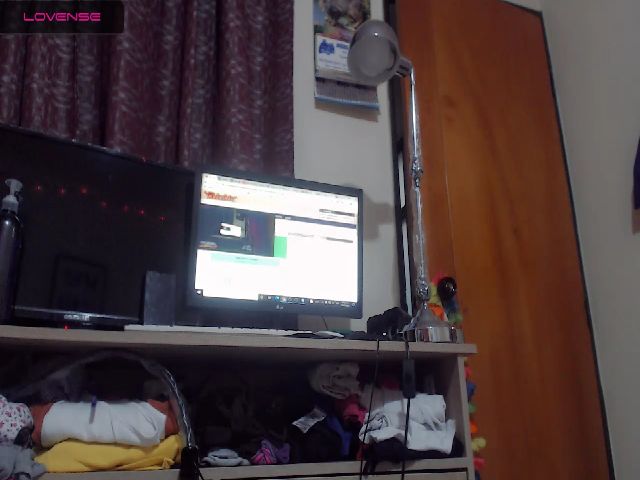 Live sex webcam photo for Meganhill_ #257152869