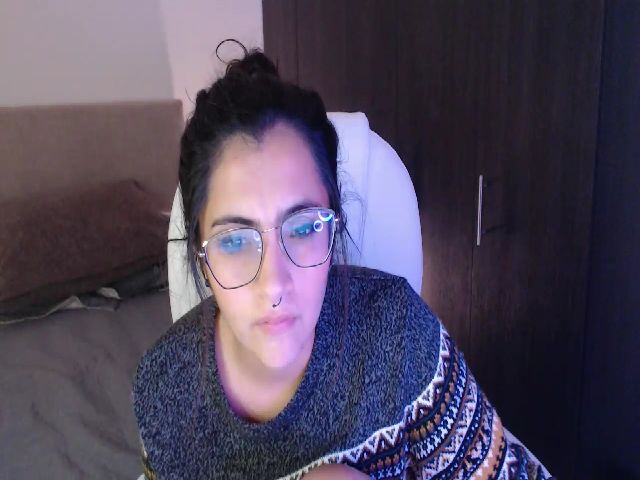 Live sex webcam photo for Amelie_moon_ #256660079