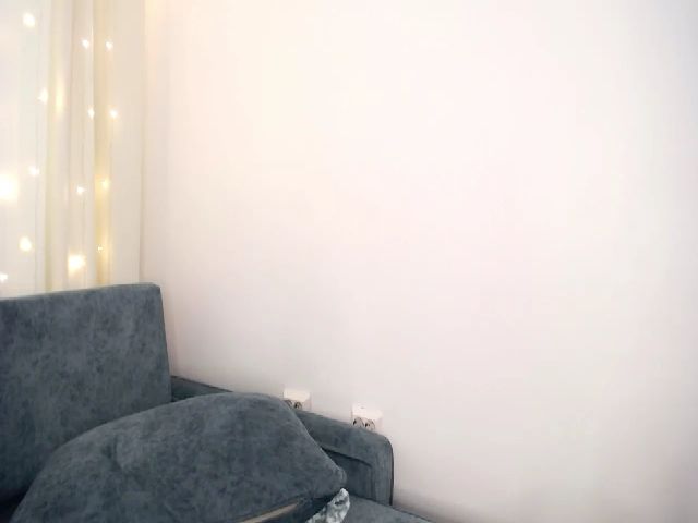 Live sex webcam photo for AlysaNightSky #265403611