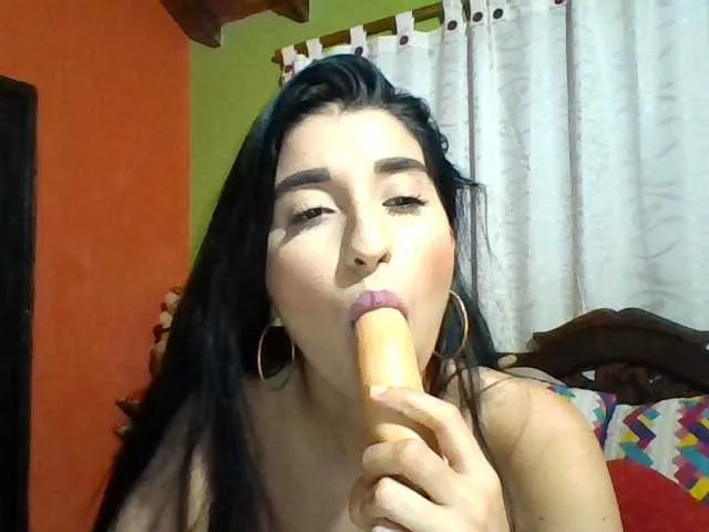 Live sex webcam photo for mao022 #241053968