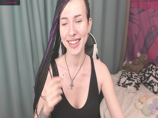 Live sex webcam photo for RubyMystery #265087643