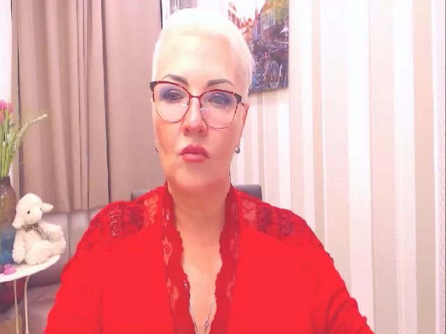 Live sex webcam photo for LadyXAnna #260849665