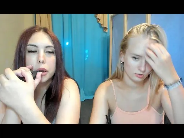 Live sex webcam photo for BeautiAmber #257558232