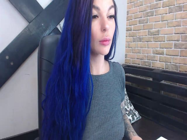 Live sex webcam photo for Lily_jay #259653470