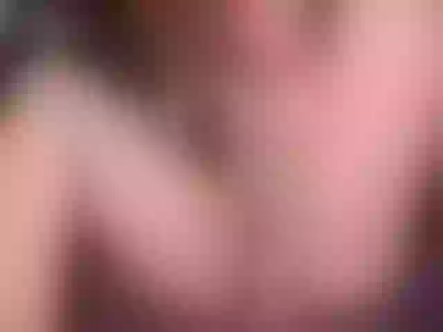 Live sex webcam photo for JenniferLuvv #261223452