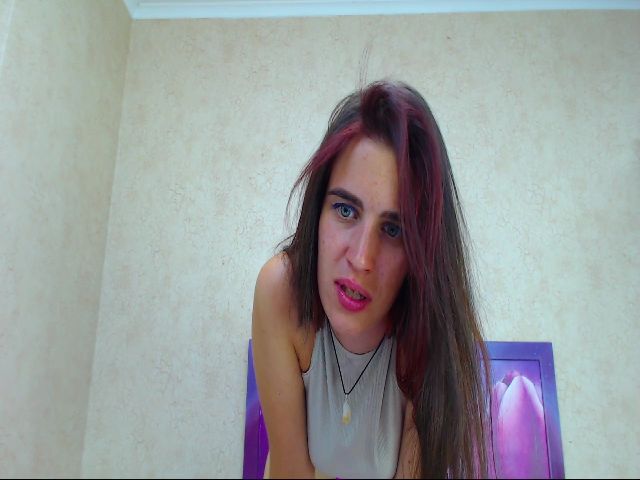 Live sex webcam photo for BlueAbelle #259187996