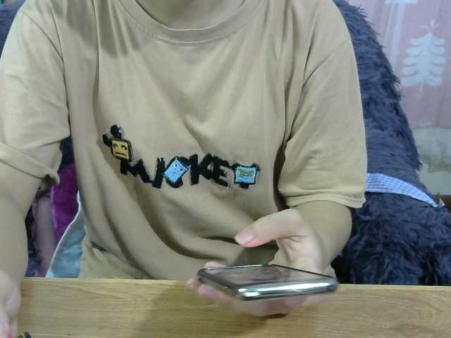 Live sex webcam photo for DEW-SWEET #252807795