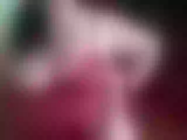 Live sex webcam photo for XTvoiPersikX #253384901