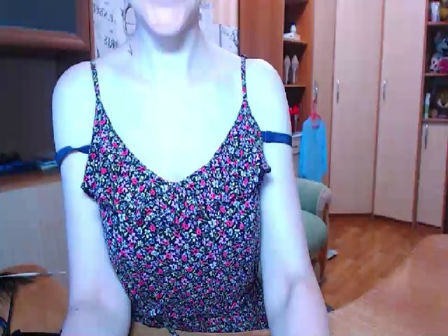 Live sex webcam photo for Oly_nice_ #252512299