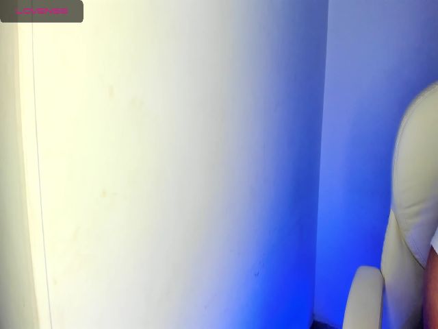 Live sex webcam photo for SalemJimenez #253329601