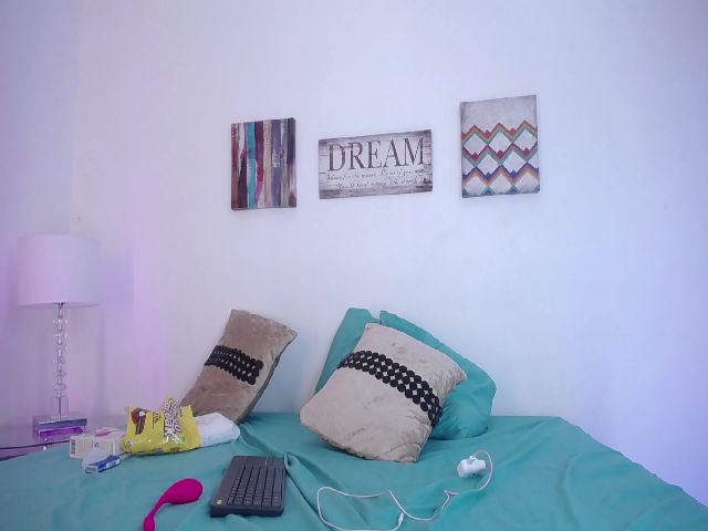 Live sex webcam photo for Chrishadoll #259517300