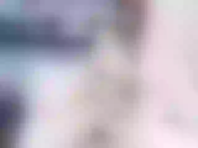 Live sex webcam photo for MissLilie #252352187