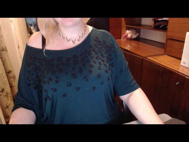 Live sex webcam photo for Alisa1917 #240995511