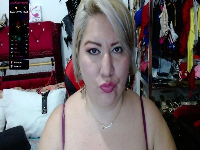 Live sex webcam photo for Brenda_becker #263793894