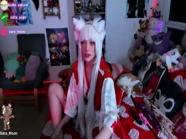 Live sex webcam photo for Sara_Skys #257410042