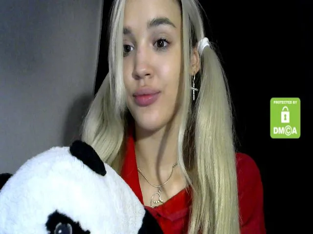 Live sex webcam photo for MyyDream #257737509