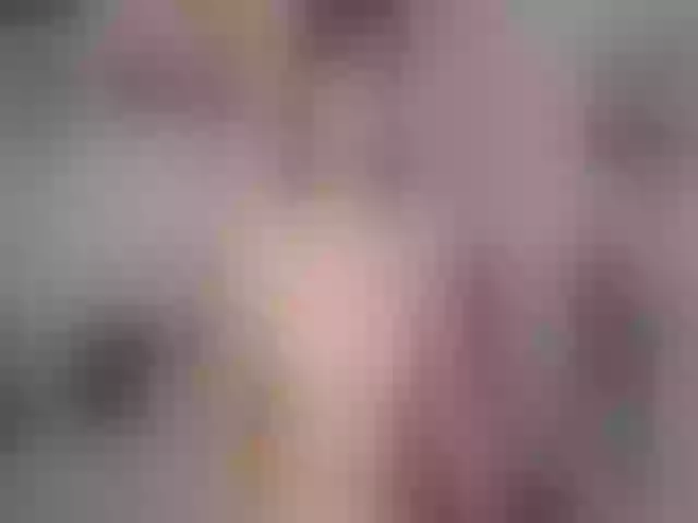 Live sex webcam photo for Noonalatin #254806437