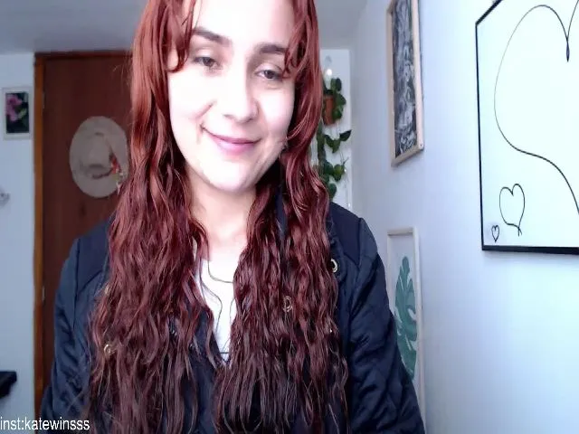 Live sex webcam photo for KateWinsex #256445777