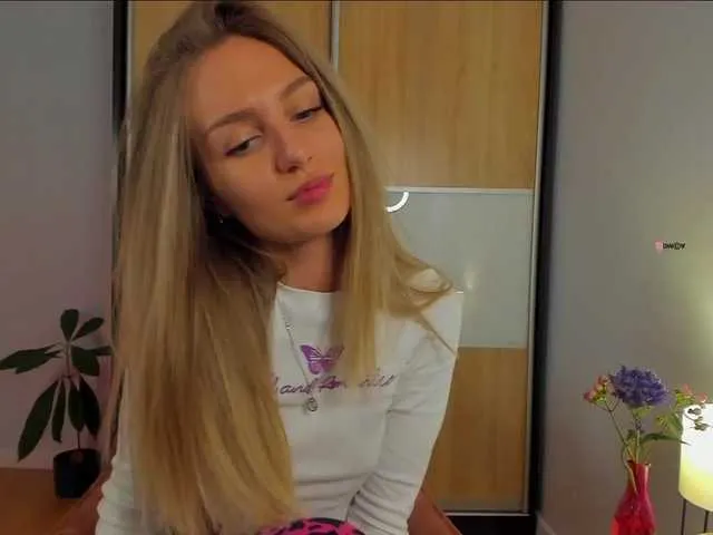 Live sex webcam photo for EnlivenLuv #241276938