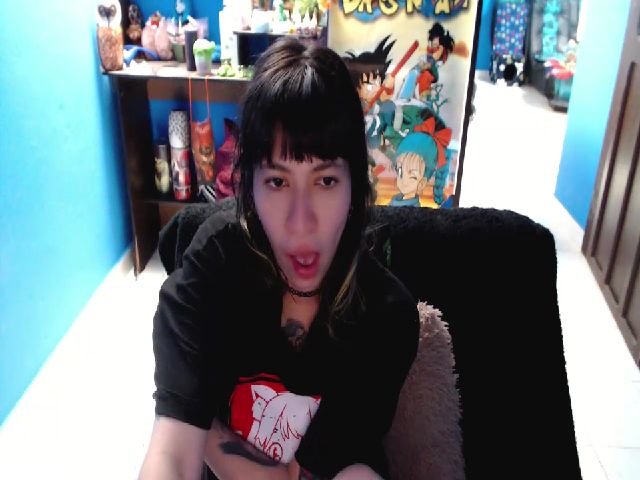 Live sex webcam photo for umaru_michae #255350616