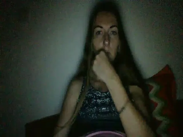 Live sex webcam photo for CheelyWilly #262791453