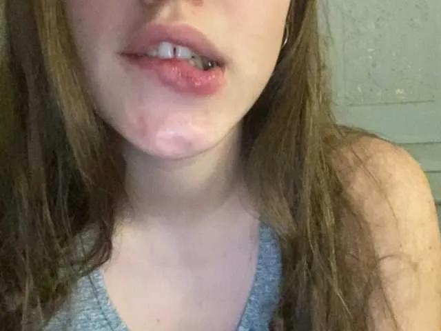 Live sex webcam photo for L0lly-D0lly #241246582