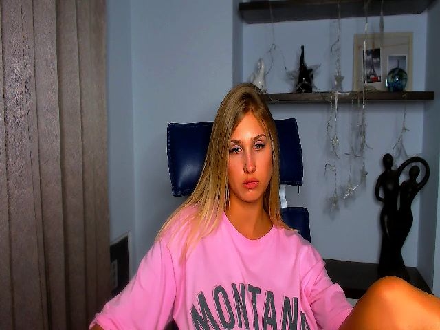 Live sex webcam photo for Vital__Force #258767532