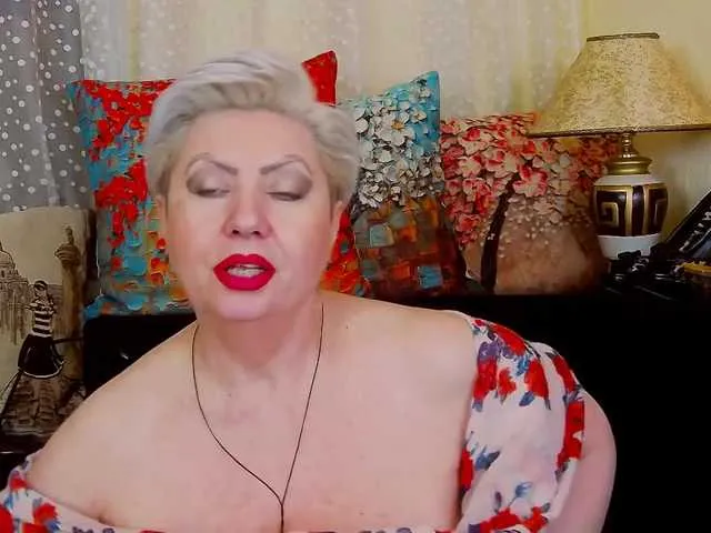 Live sex webcam photo for PoshLadyx #241035339