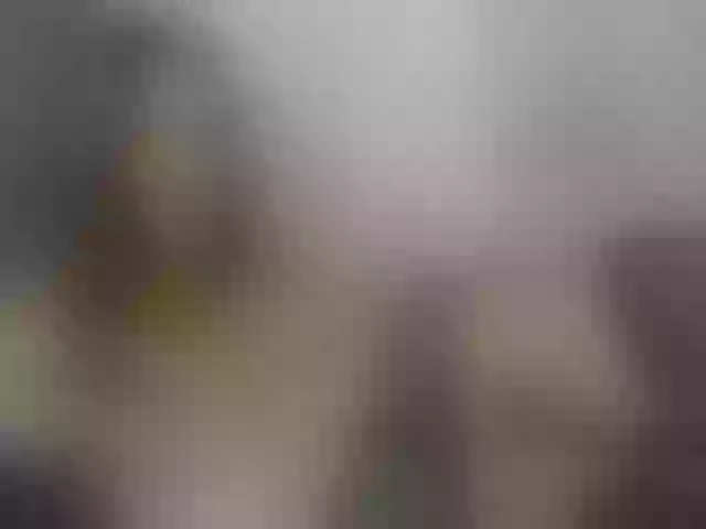 Live sex webcam photo for LittlePeach_ #263412818