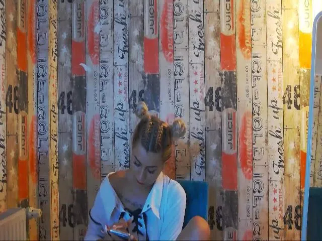 Live sex webcam photo for RubbyKalifha #261982722