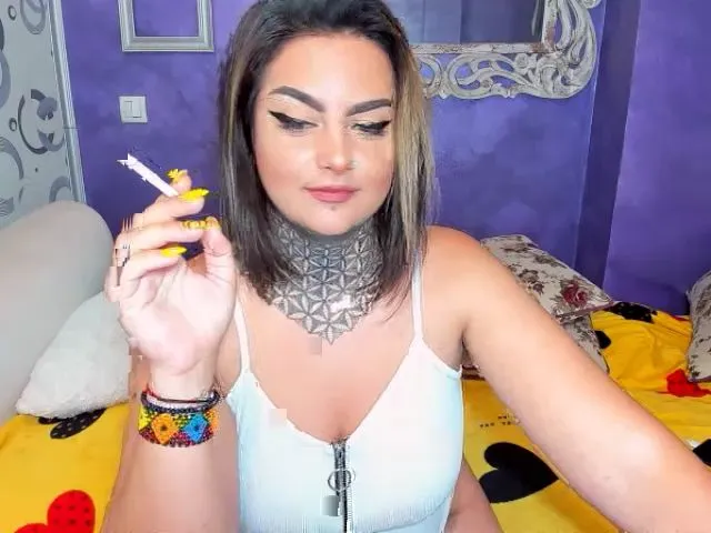 Live sex webcam photo for GoddessInk #253953967