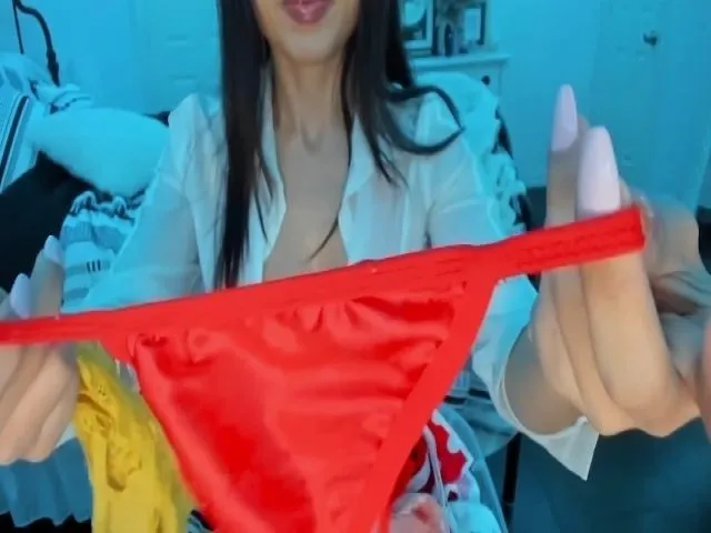 Live sex webcam photo for ZensationZ69 #256353423