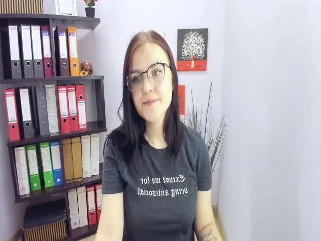 Live sex webcam photo for EvaMild #254598207