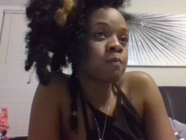 Live sex webcam photo for BeautifulKash #253997210