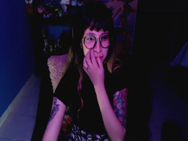 Live sex webcam photo for umaru_michae #252744112