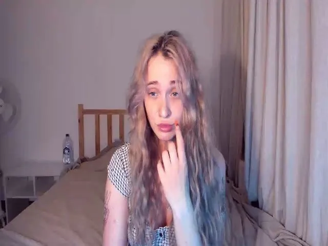 Live sex webcam photo for Uvirtualfrnd #263252105