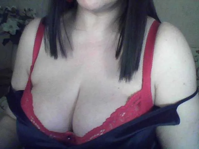 Live sex webcam photo for VikaBigSize #242057296