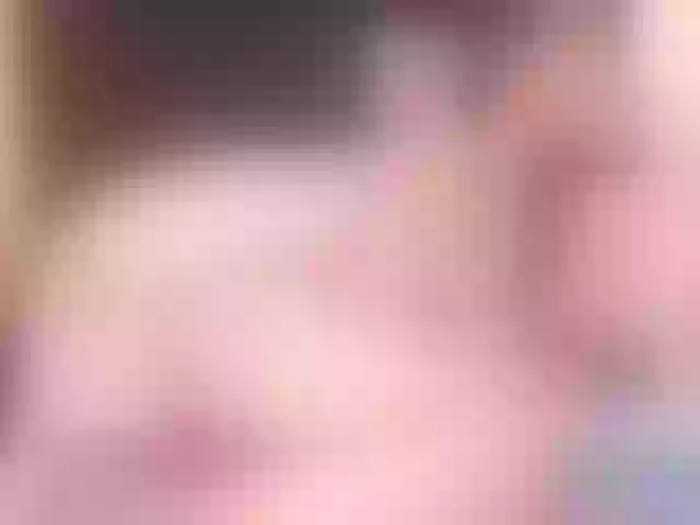 Live sex webcam photo for GeniBae #254325391