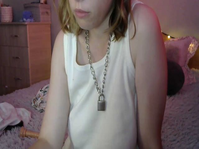 Live sex webcam photo for BellaRaim #258166170