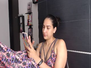 Live sex webcam photo for Mandy_berry1 #252108115