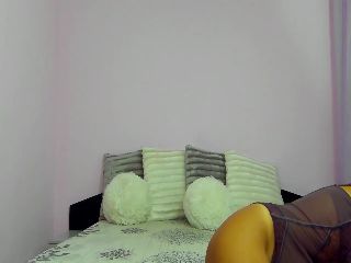 Live sex webcam photo for JuliaHayes90 #251645579