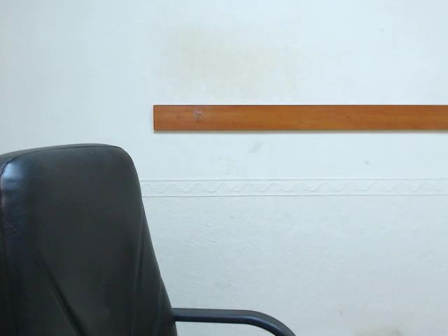 Live sex webcam photo for Miss_Vivian #257139119