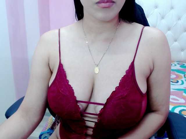 Live sex webcam photo for xPrettyhellen #254942358