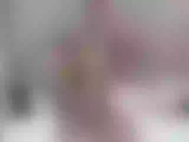 Live sex webcam photo for LauraCrystall #259903562