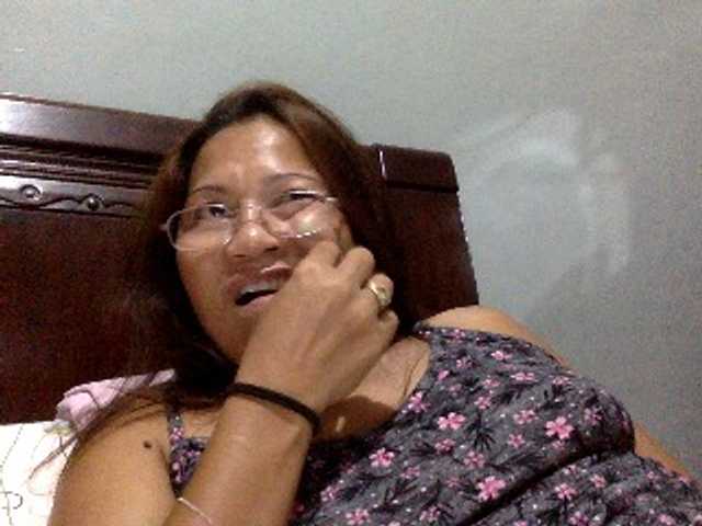 Live sex webcam photo for classygirl #241340497