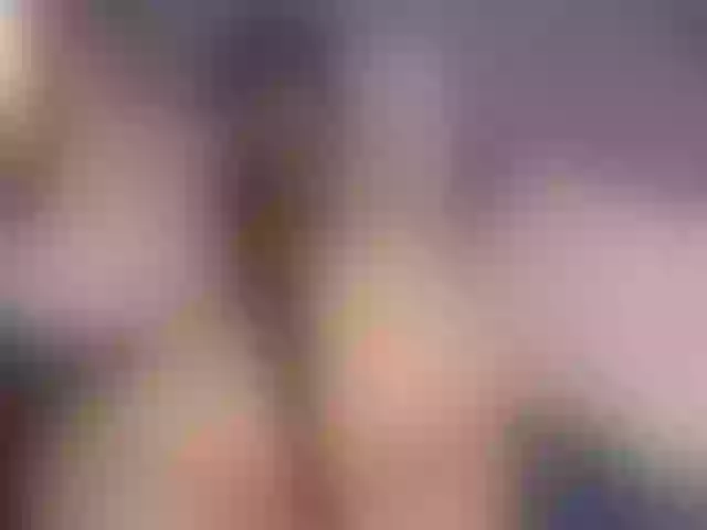 Live sex webcam photo for AngieVedder #260978896