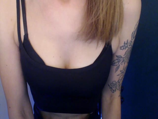 Live sex webcam photo for Chloex_Xx #264969726