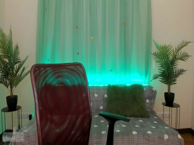 Live sex webcam photo for Tina_Cutie #258269691